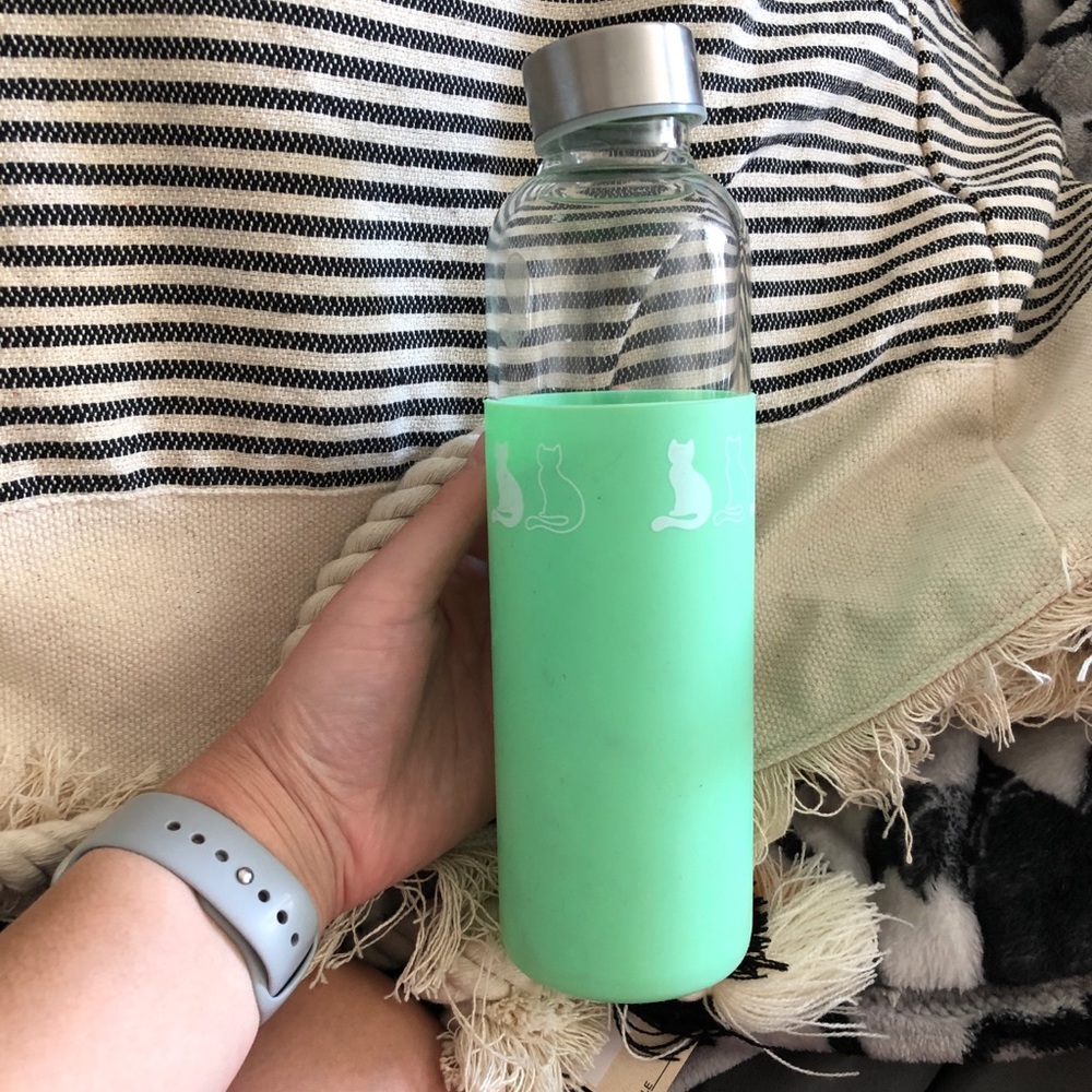 Glass tumbler